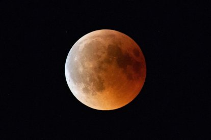 Imagen de archivo de una luna de sangre.