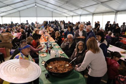 Gran asistencia ayer a la Festa de les Cassoles de Sant Josep en Albesa.