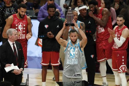 Stephen Curry va ser designat MVP de l’All-Star.