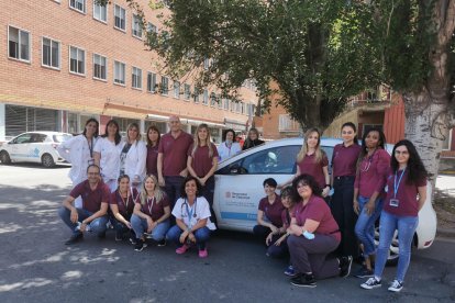 Miembros del equipo de hospitalización a domicilio, que cuenta con unos veinte profesionales.