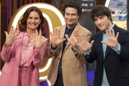 Los tres jurados del programa.