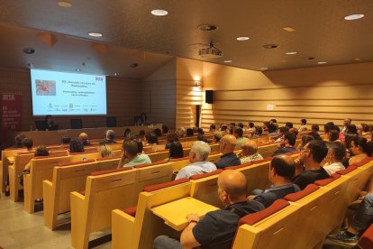 Una seixantena de persones van assistir a la jornada tècnica, celebrada al Parc Científic de Gardeny.
