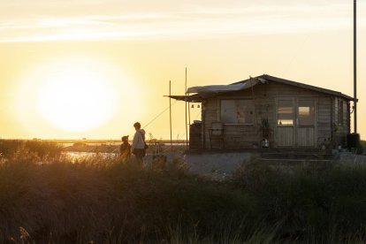 La serie cuenta con localizaciones en Cádiz, Tarifa, Cabo de Gata, Madrid, Guadalajara y Toledo.