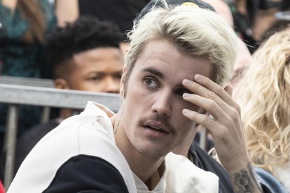 Justin Bieber cancel·la els seus concerts fins gener, inclosos Madrid i Barcelona