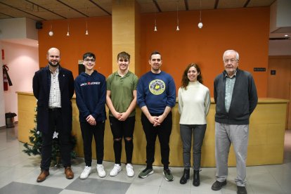 Jordi Verdú, Gerard Año, Alberto Vela, Israel Campos, Marta Amigó i Joan Gensana.