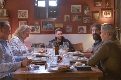 Bertín Osborne, Pocholo, Broncano, El Sevilla i Boris Izaguirre.