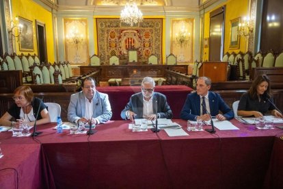 La Junta Local de Seguretat de Lleida ha tingut lloc al saló de sessions de la Paeria.