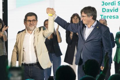 Jordi Sànchez y Carles Puigdemont, ayer en el congreso de Junts en Argelers.