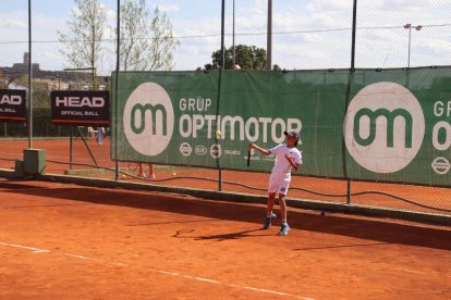 Álvaro García, format al CT Lleida però amb llicència de l’RCT Barcelona, va perdre ahir en el debut.