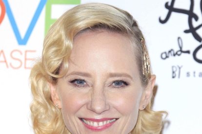 Mor l'actriu Anne Heche una setmana després de tenir un accident de cotxe mentre conduïa a gran velocitat