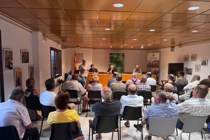 La reunió va congregar regants del Canal d’Urgell i el Segarra-Garrigues a Vilanova de Bellpuig.