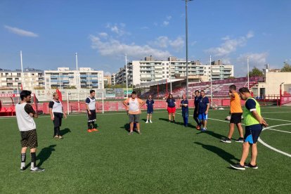 Els jugadors del Atlètic Lleida Genuine durant un entrenament.