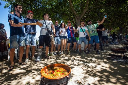 La jornada se completó con juegos infantiles. 