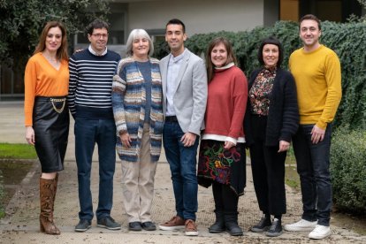 El nou degà d’Educació, al centre, amb el seu equip.