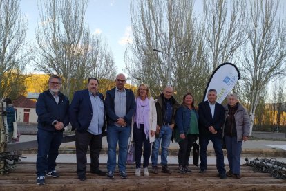 Un momento de la inauguración del nuevo Espai Raier en el hangar de FGC, en La Pobla de Segur. 