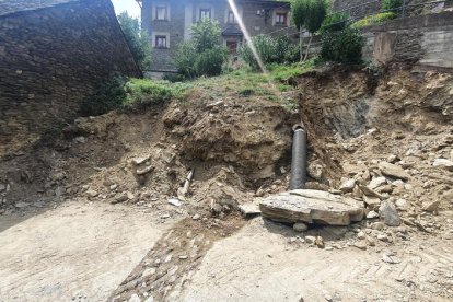 La zona de Llavorsí on l’ajuntament farà el pàrquing.