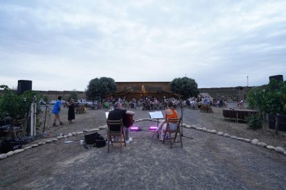 Un dels moments de l’actuació de la lleidatana Lia Auris, ahir a LaGravera Fest.