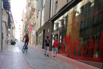 Vista del carrer Cavallers, per on passaran algunes de les rutes.