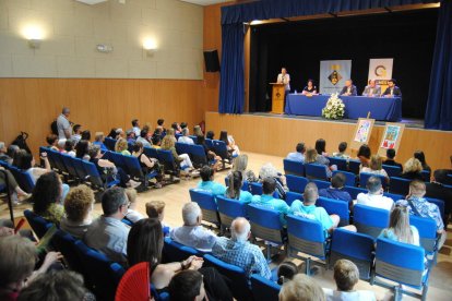 El acto inaugural de las fiestas se llevó a cabo en el teatro El Casal.  