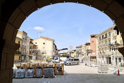 Las obras en la plaza España de Fraga.