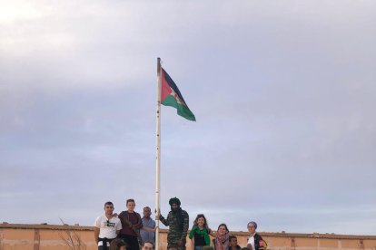 Fotografia de grup de la delegació lleidatana a Algèria.