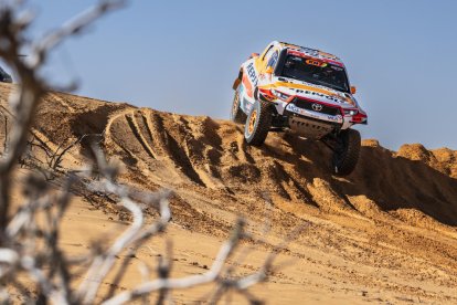 Isidre Esteve, ayer durante la quinta etapa del Dakar en el que ha logrado escalar dos posiciones.