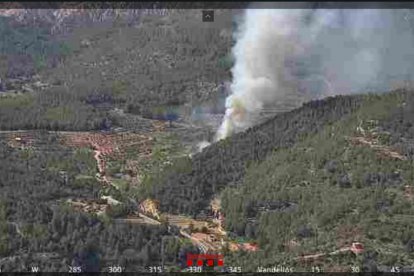 Els Bombers donen per extingit un incendi a Vandellòs i l'Hospitalet de l'Infant