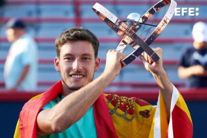 Carreño, amb el trofeu de vencedor del torneig canadenc.