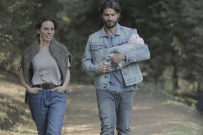 Els protagonistes de la sèrie, Kate del Castillo i Maxi Iglesias.