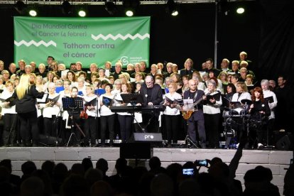 Concierto contra el cáncer en Miralcamp a cargo de trece corales de Lleida