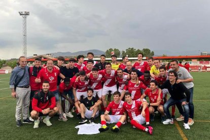 El plantel del Artesa de Segre celebró su gran temporada.