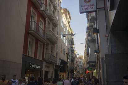 Imagen de la fachada del edificio afectado por el desprendimiento