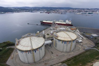 Terminal de gas natural licuado (GNL) de Reganosa en Mugardos (A Coruña).