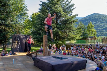 Un espectacle en una edició anterior de l'Esbaiola't.