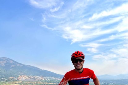 Marc va tornar a pujar a la bicicleta i va penjar una foto a Twitter.