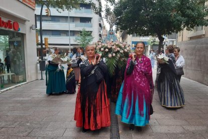 La processó de la Verge del Pilar va obrir la jornada a Lleida.