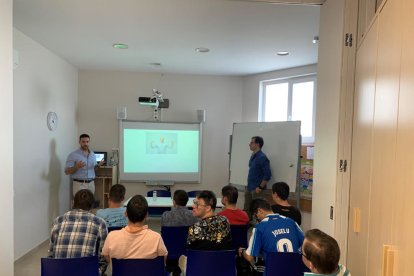 Taller impartido ayer a usuarios de la Associació Down Lleida. 