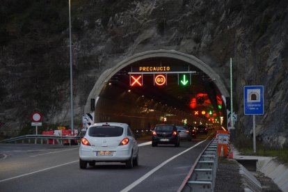 La boca nord del túnel de Tresponts a la C-14.