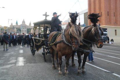 VTC tradicionals es veuen víctimes de la guerra entre taxis i plataformes