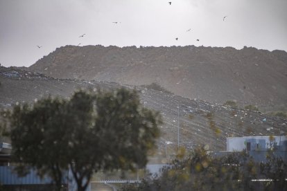 Vista del vertedero de Toledo donde se busca al pequeño Ángel.