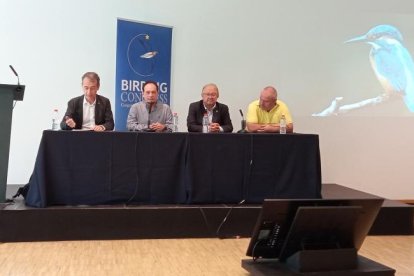 La celebració de la jornada sobre ornitologia a la Llotja.