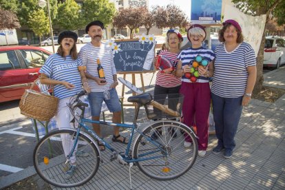 L’EOI va dur a terme ahir diverses activitats davant la seu.