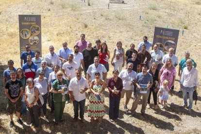 Celebració ahir a Tàrrega dels vint anys de professió dels titulats a l’Escola de Sobreestants.