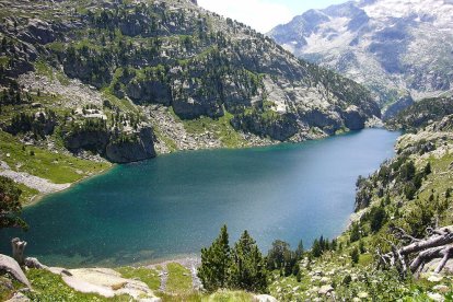 Vista del Estany Negre en La Vall de Boí.