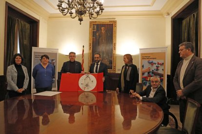 Reunión del conseller de Territorio ayer en la Diputación. 