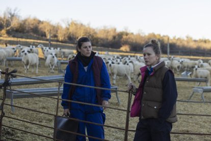 Primeres imatges de la pel·lícula de Gala Gracia, amb les actrius Ángela Cervantes i Laia Manzanares.