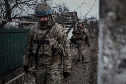 Imatge de soldats ucraïnesos al front oriental del país.