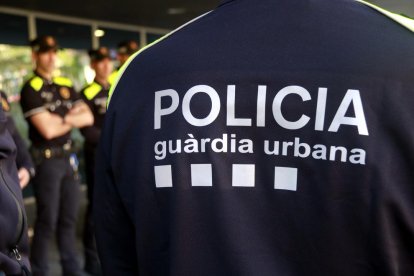 La Urbana ha detenido a un hombre como presunto responsable del atropello de una mujer de en la calle Camí de Picos de la capital del Segrià.