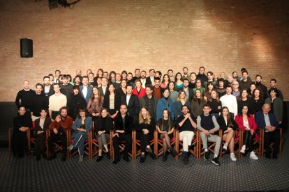 Los Gaudí recuperan la foto de familia con todos los nominados 