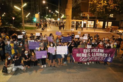 Movilización a favor del derecho al aborto en Lleida. 